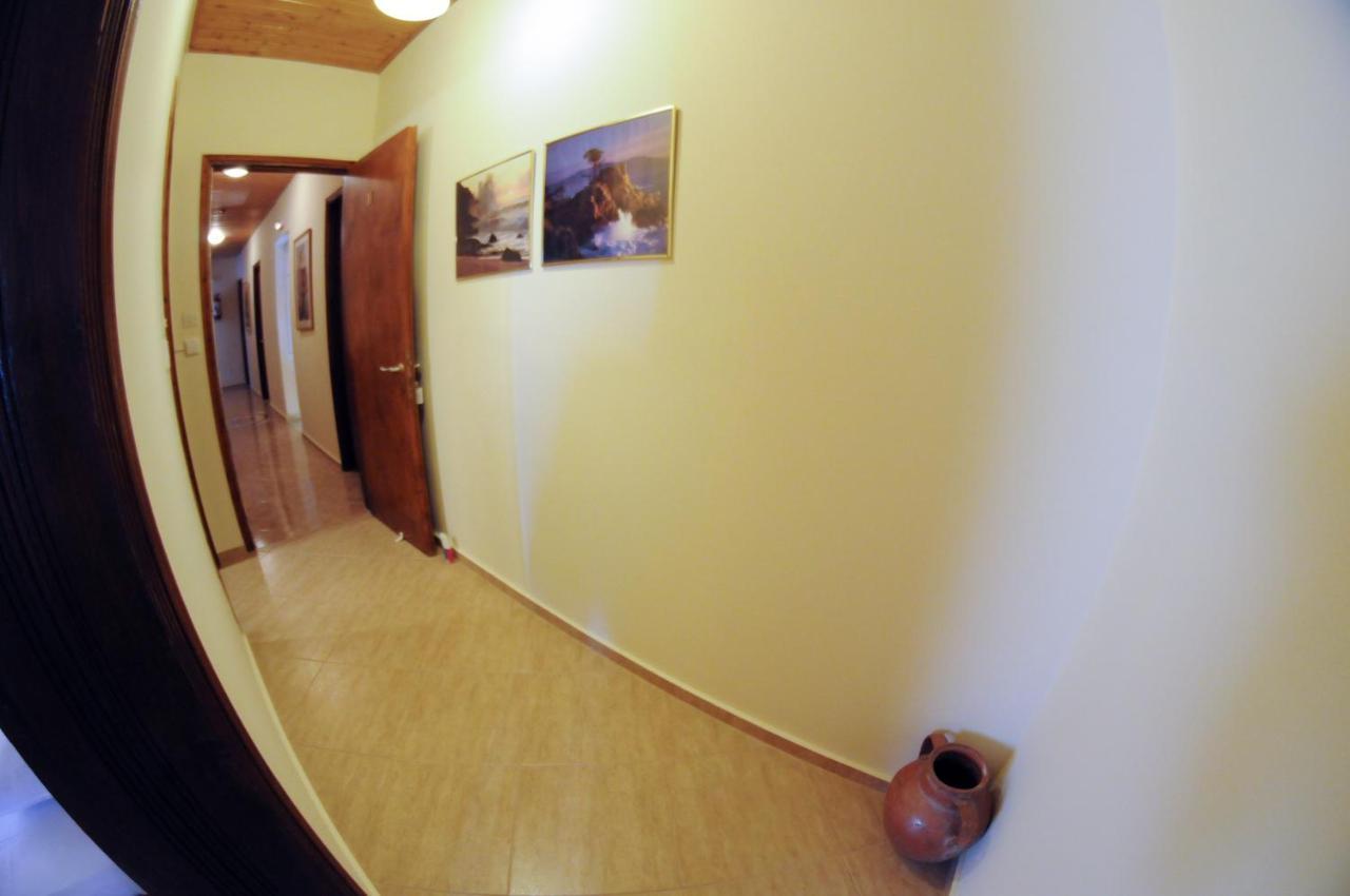 Nefeli Rooms 페프키 객실 사진